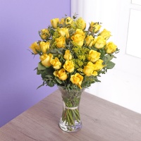 Personalised Yellow roses delivered